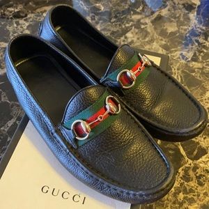 Gucci Leather Upper And Rubber Sole Loafers